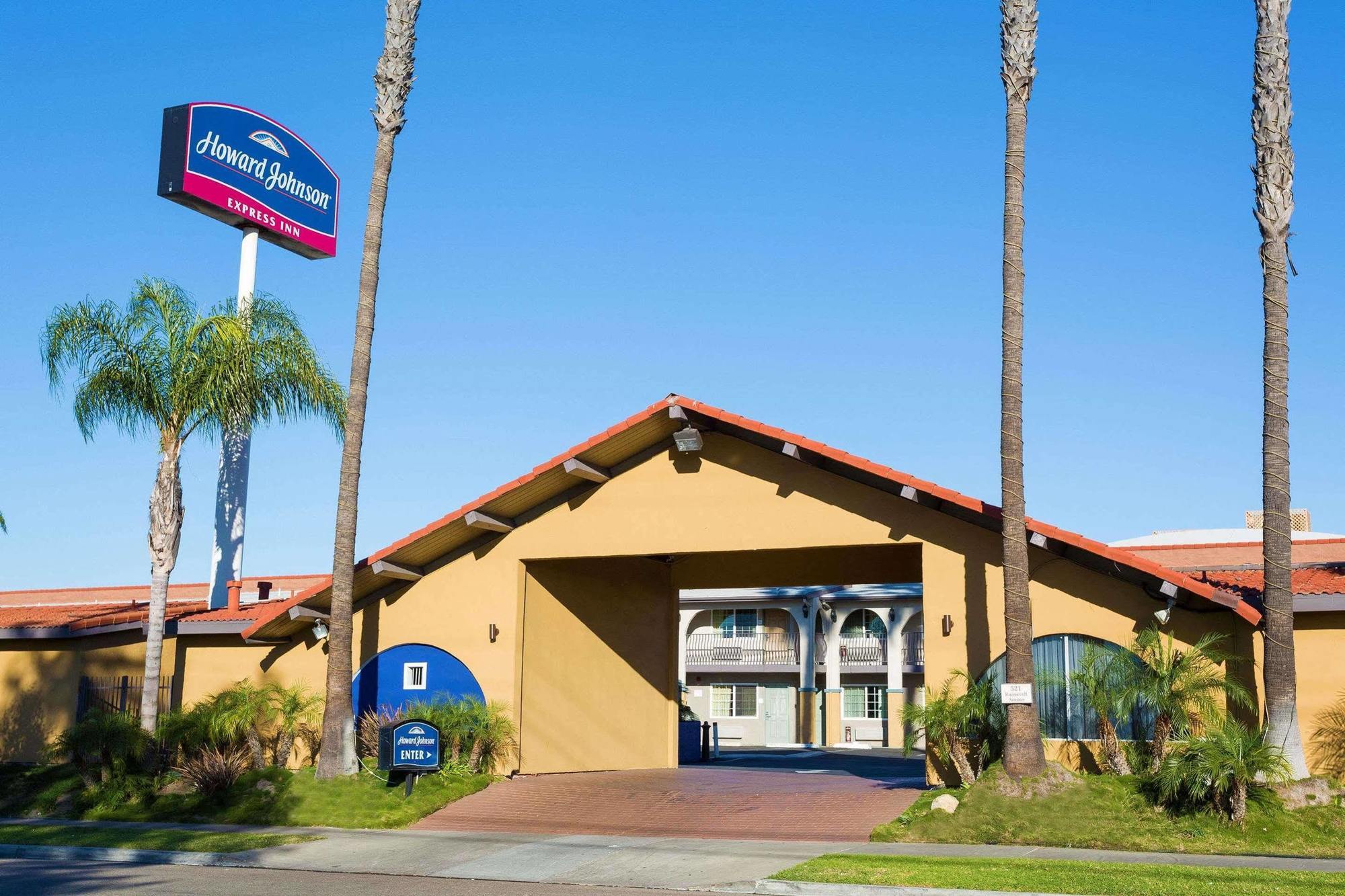 Howard Johnson By Wyndham National City/San Diego South Екстериор снимка
